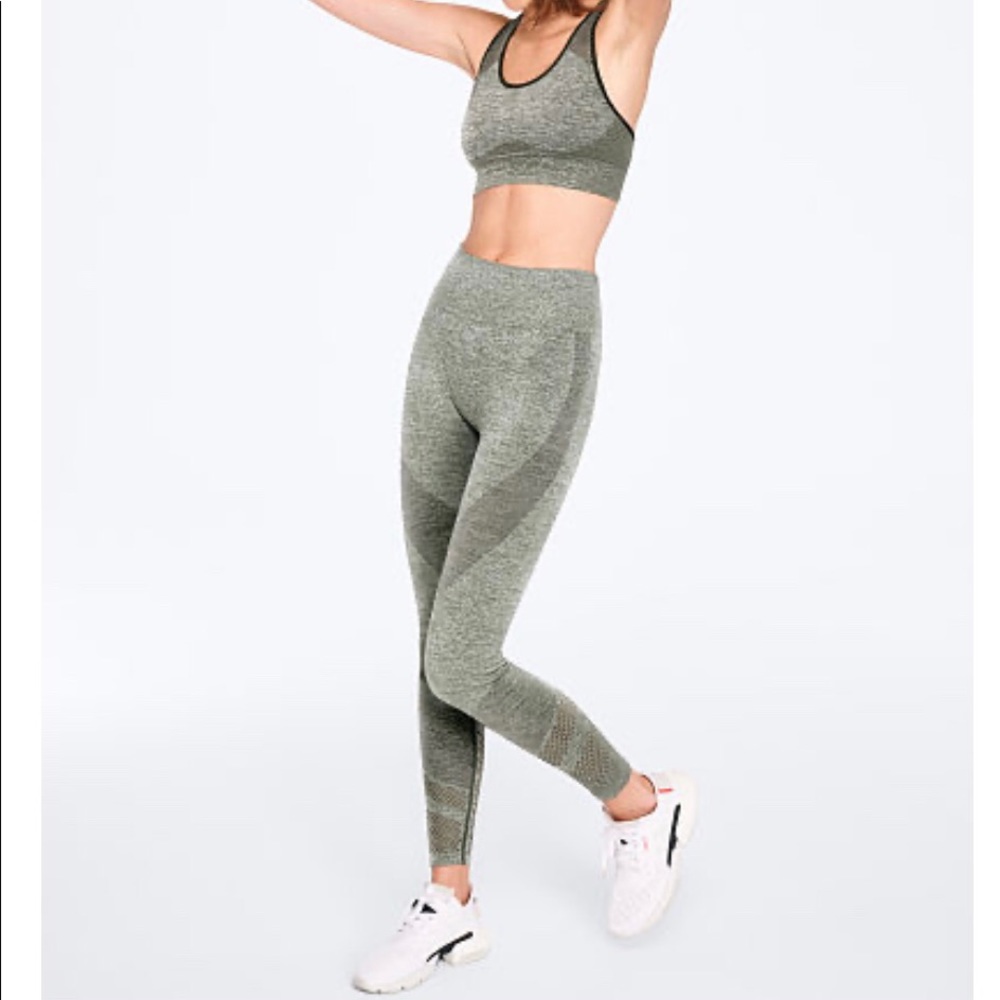 VS PINK Seamless Leggings